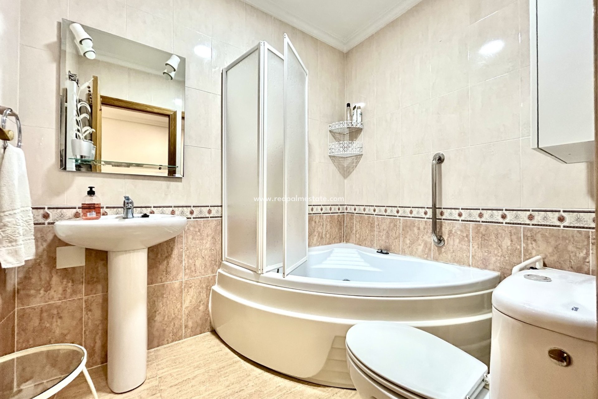 Revente - Appartement -
Almoradí - Inland