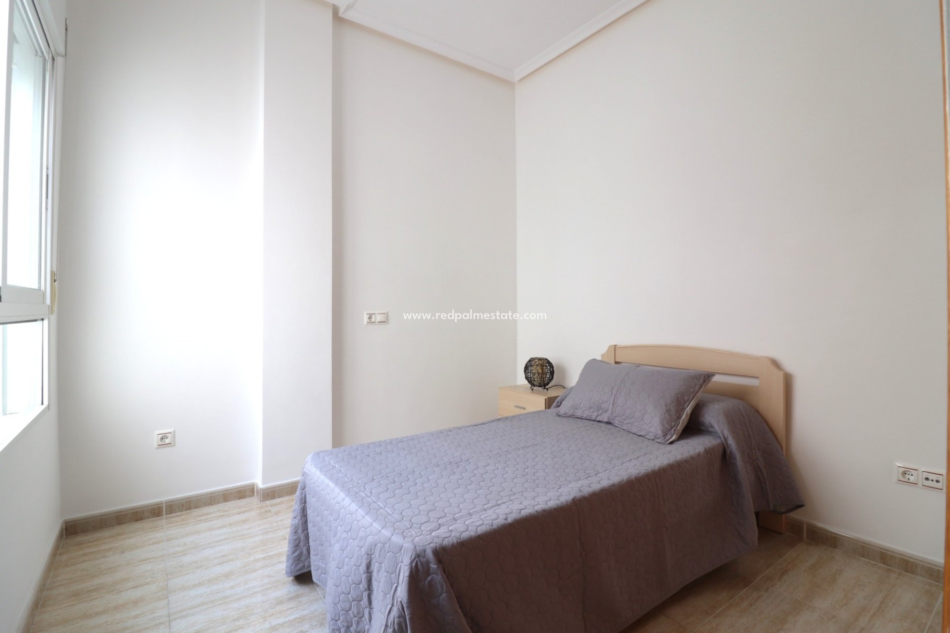 Revente - Appartement -
Almoradí