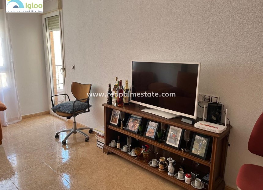 Revente - Appartement -
Almoradí