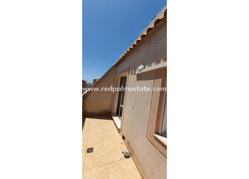 Revente - Appartement Attique -
Torrevieja - Center