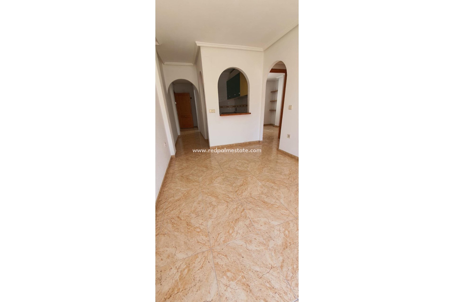 Revente - Appartement Attique -
Torrevieja - Center