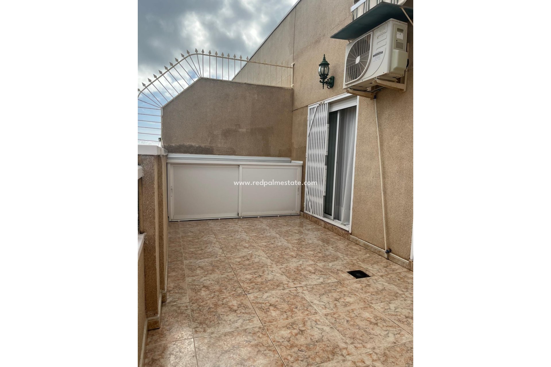 Revente - Appartement Attique -
Torrevieja - Center