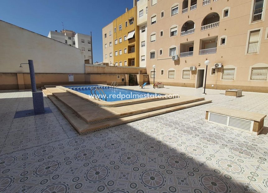 Revente - Appartement Attique -
Torrevieja