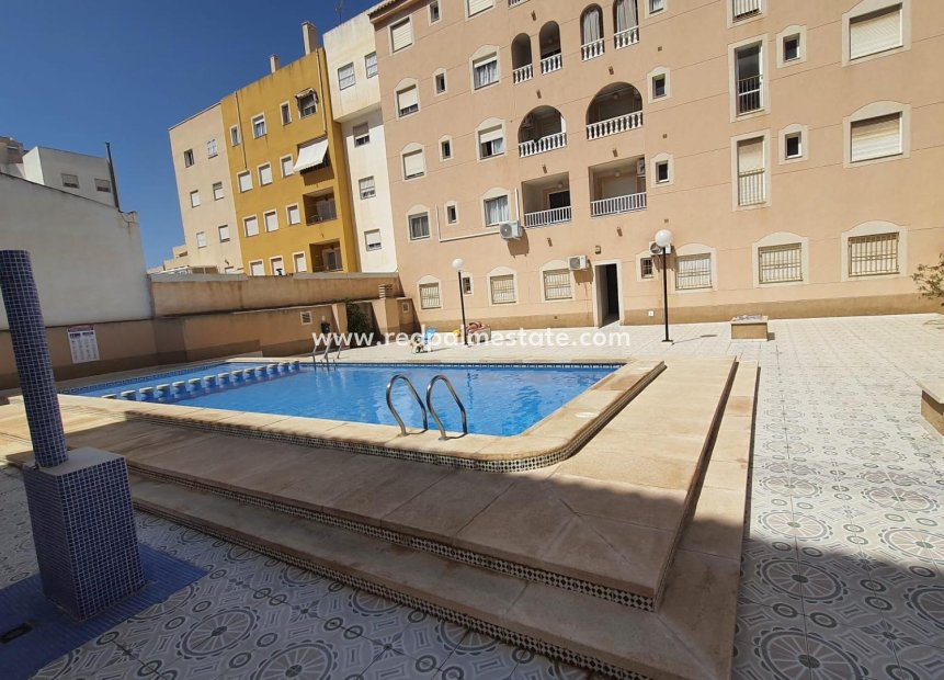 Revente - Appartement Attique -
Torrevieja