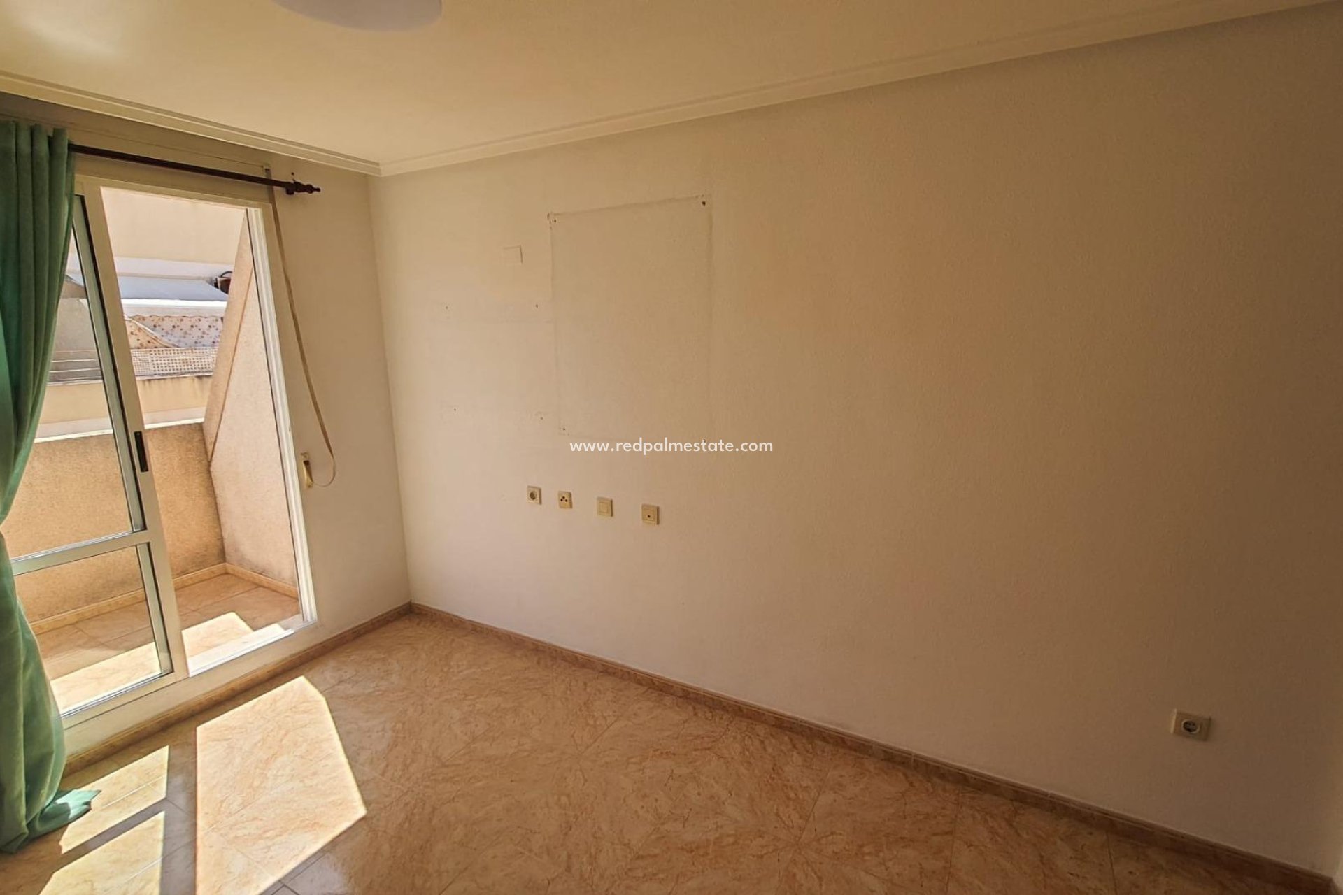 Revente - Appartement Attique -
Torrevieja