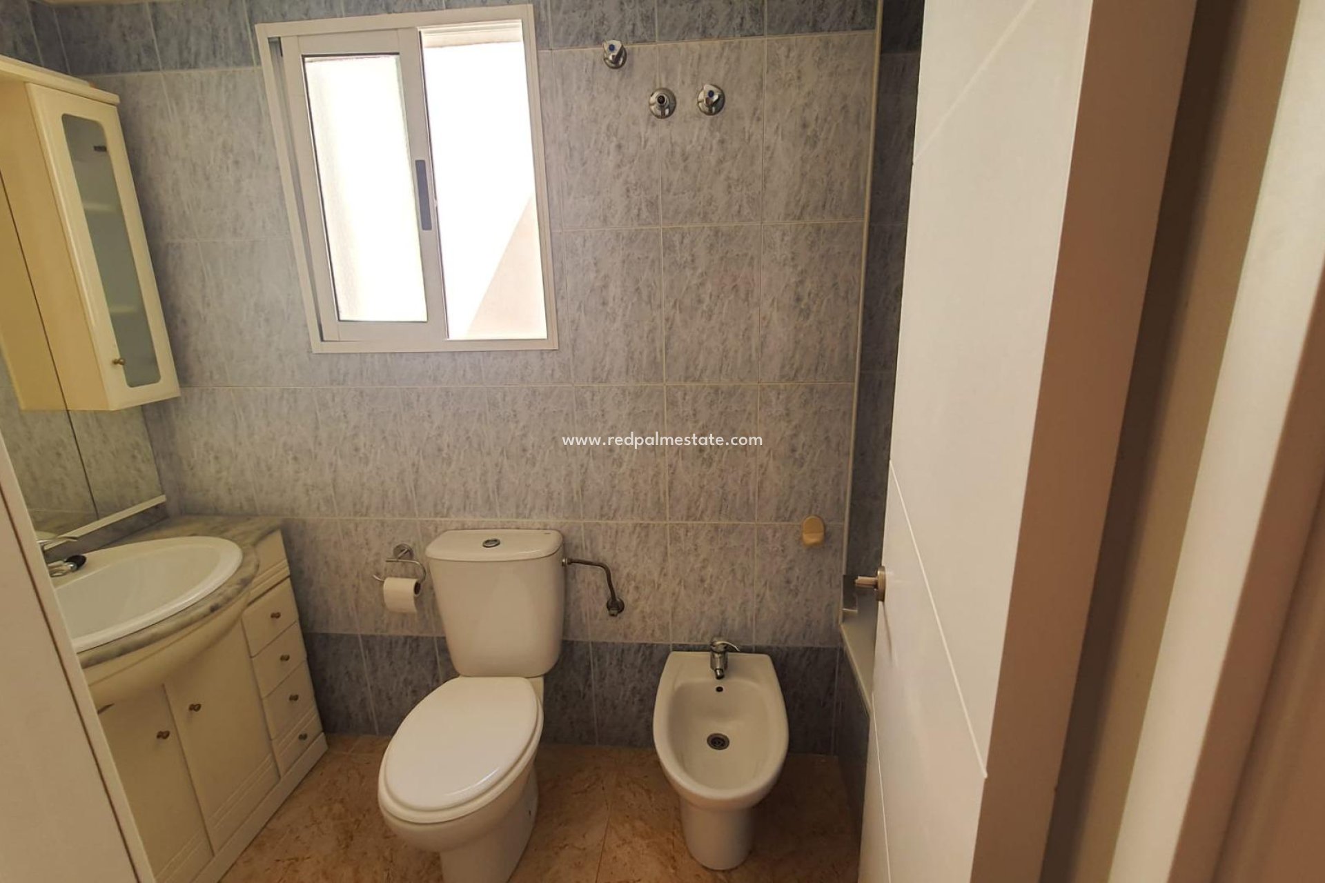 Revente - Appartement Attique -
Torrevieja