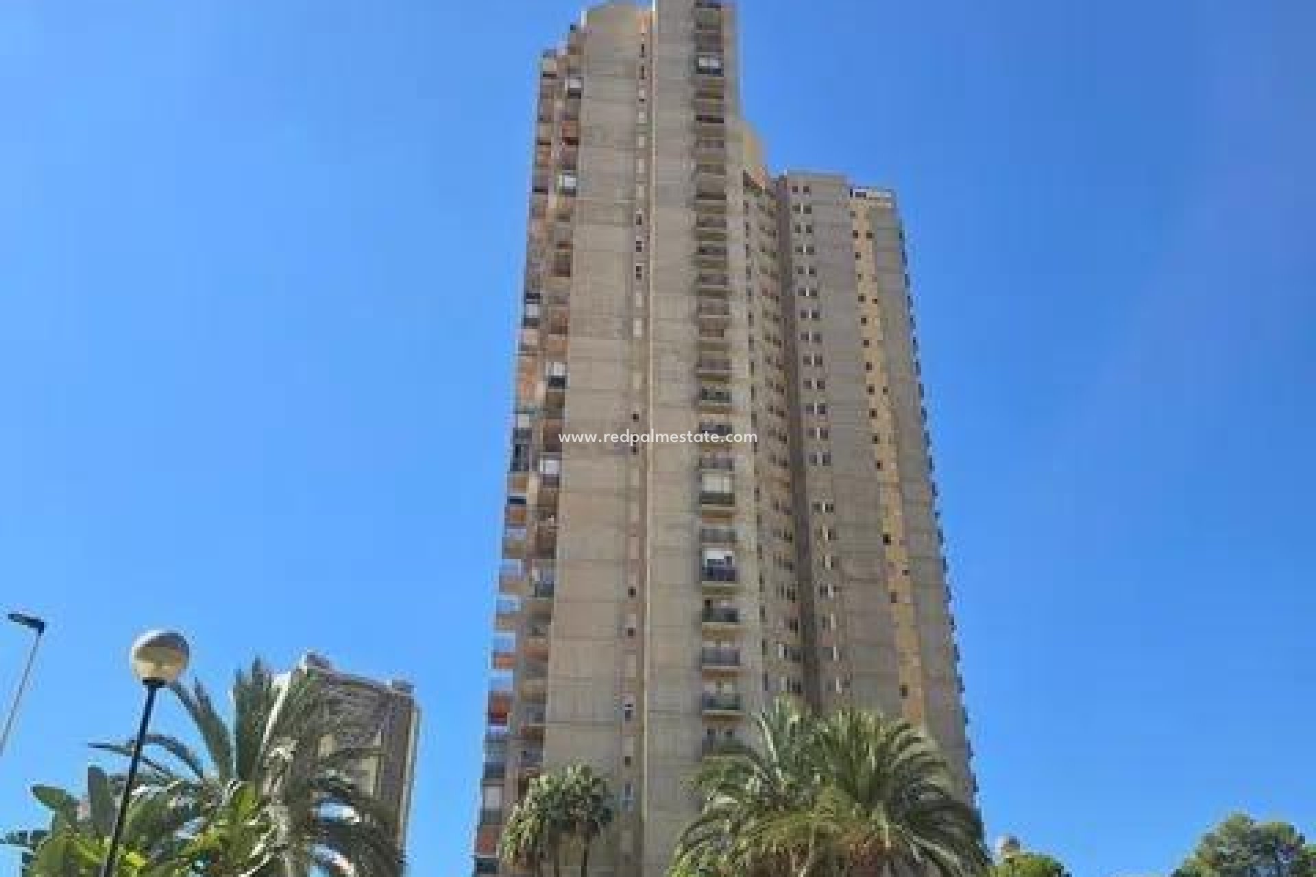 Revente - Appartement -
Benidorm - Via Parque