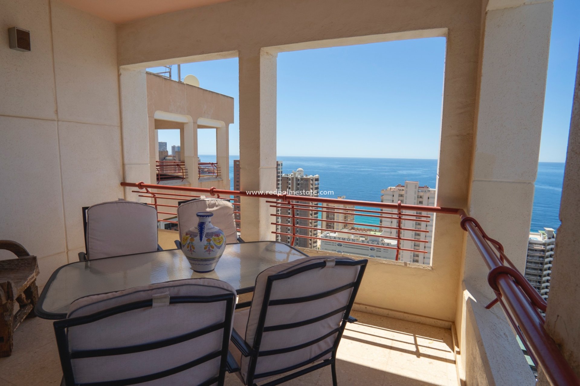 Revente - Appartement -
Benidorm