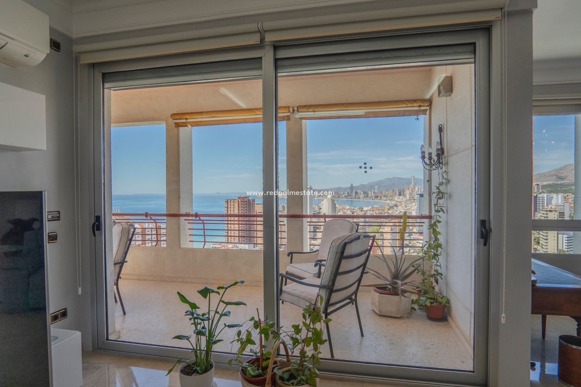 Revente - Appartement -
Benidorm