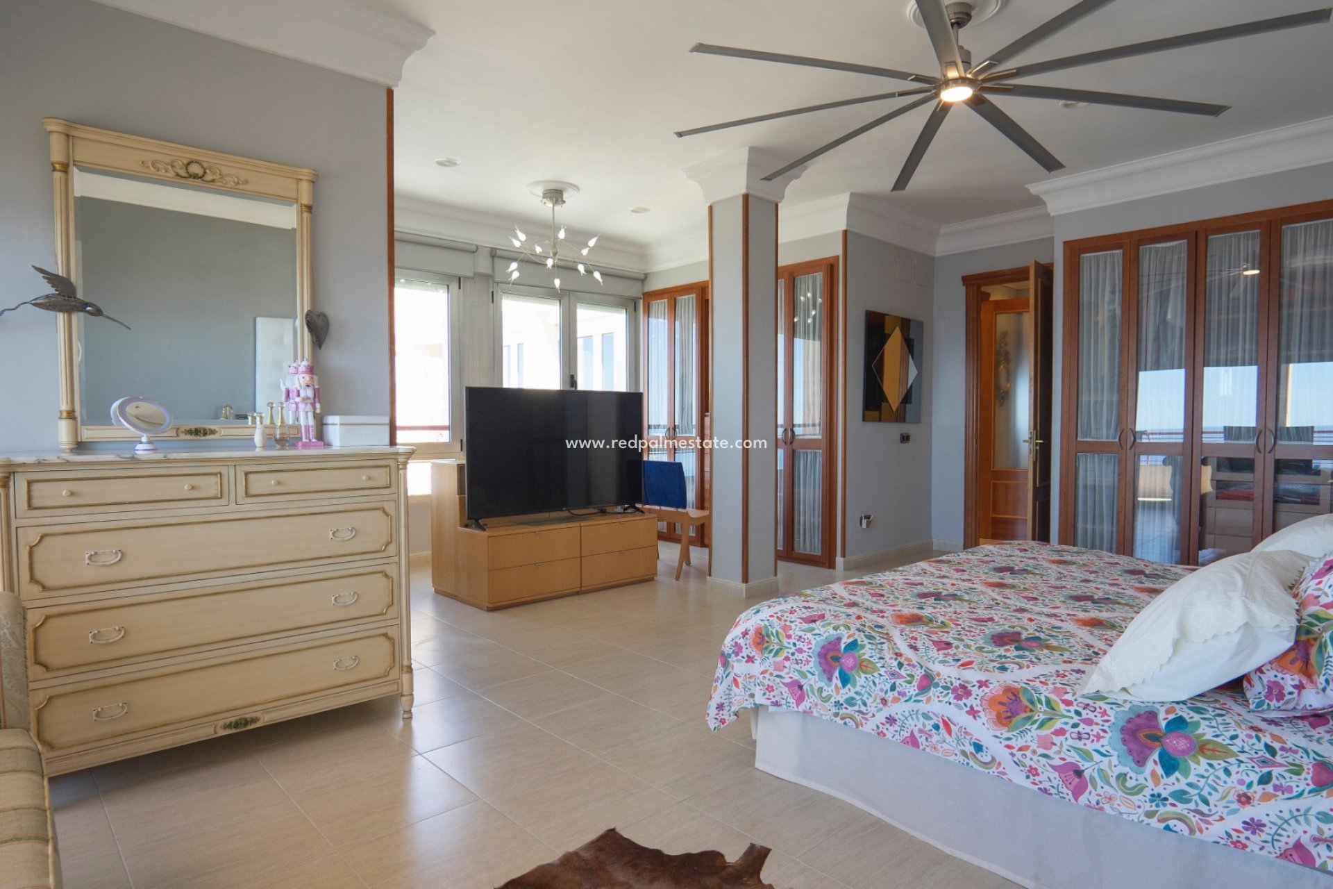 Revente - Appartement -
Benidorm