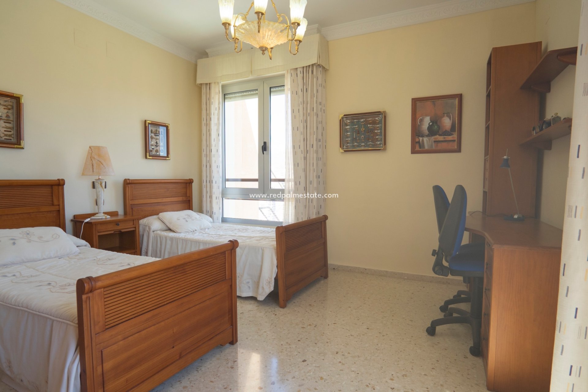 Revente - Appartement -
Benidorm