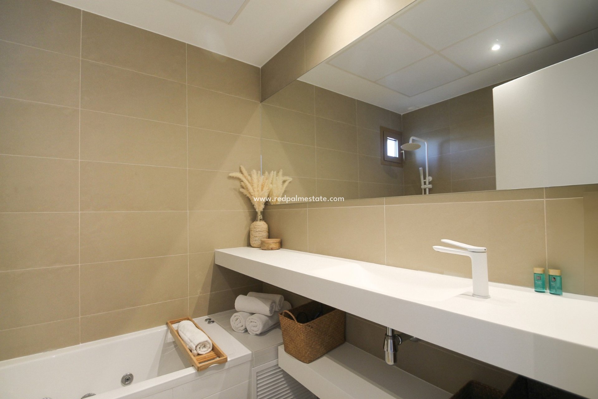 Revente - Appartement -
Benidorm