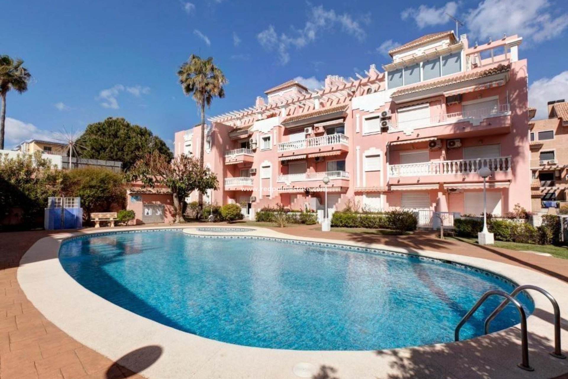 Revente - Appartement -
Denia - Km 4