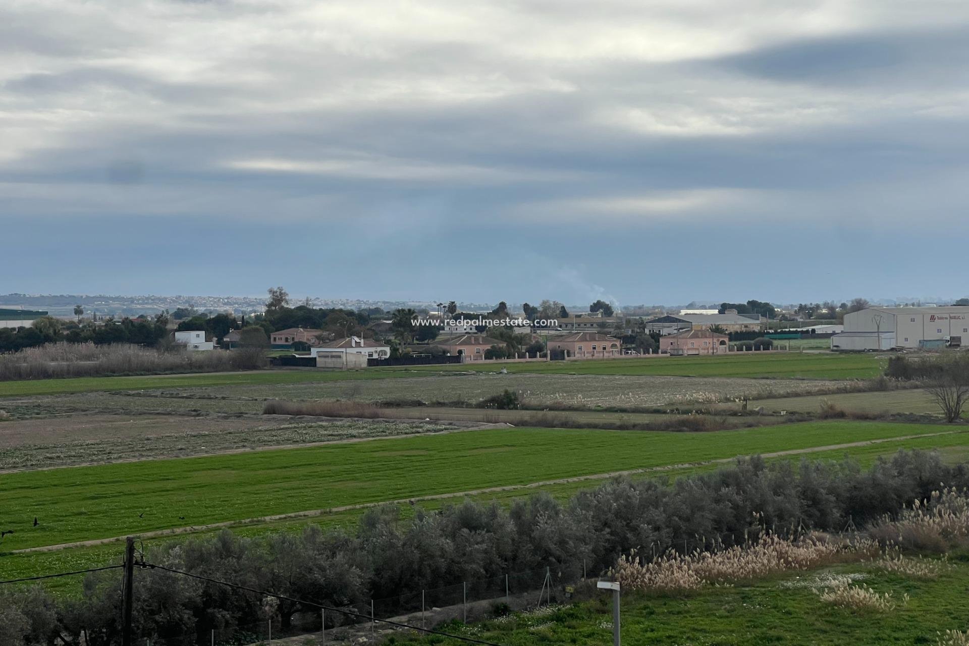 Revente - Appartement -
Dolores