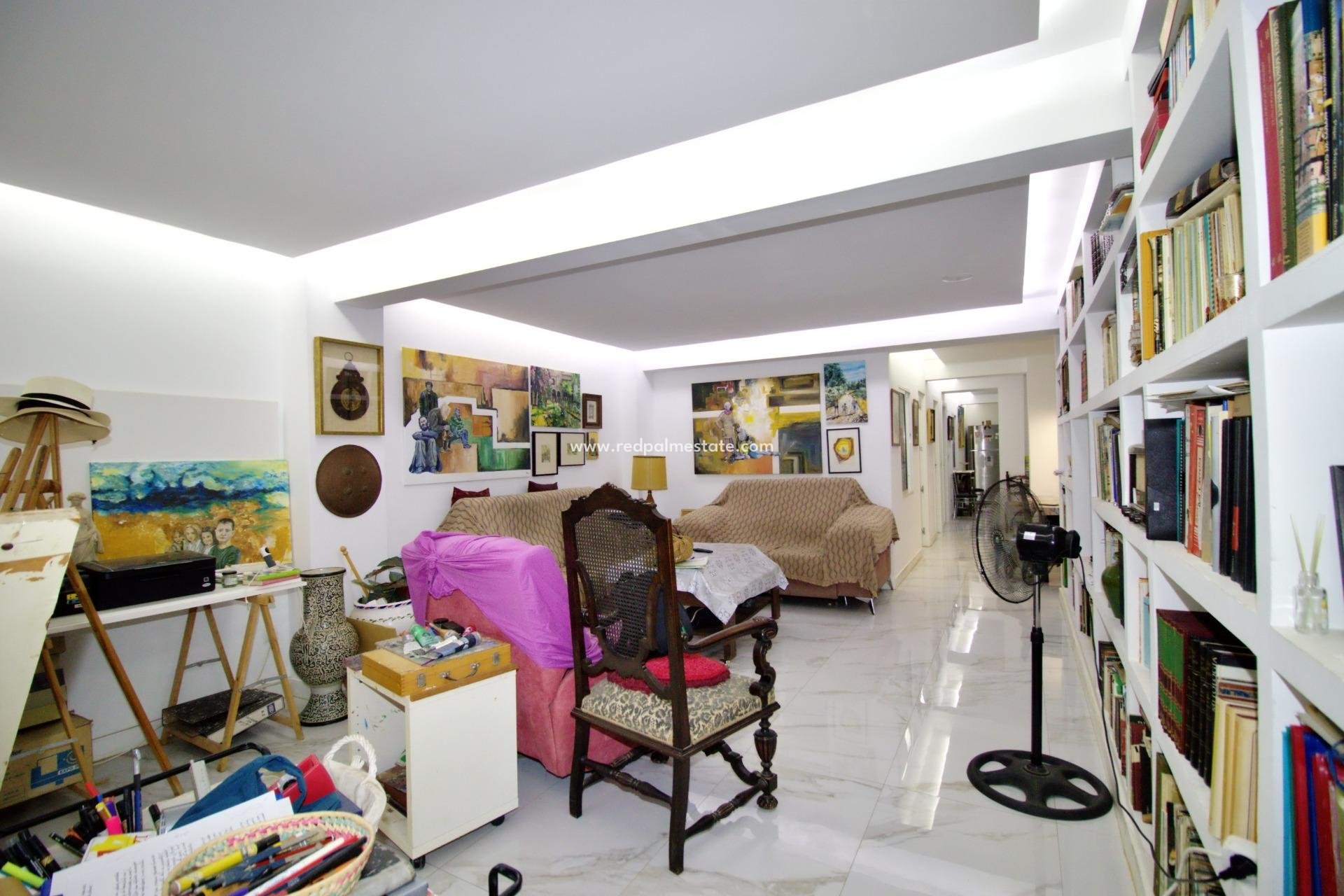 Revente - Appartement -
Elche - Plaza Crevillente-juzgados