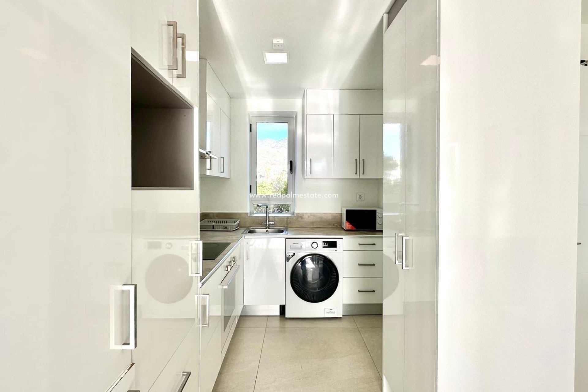 Revente - Appartement -
Finestrat