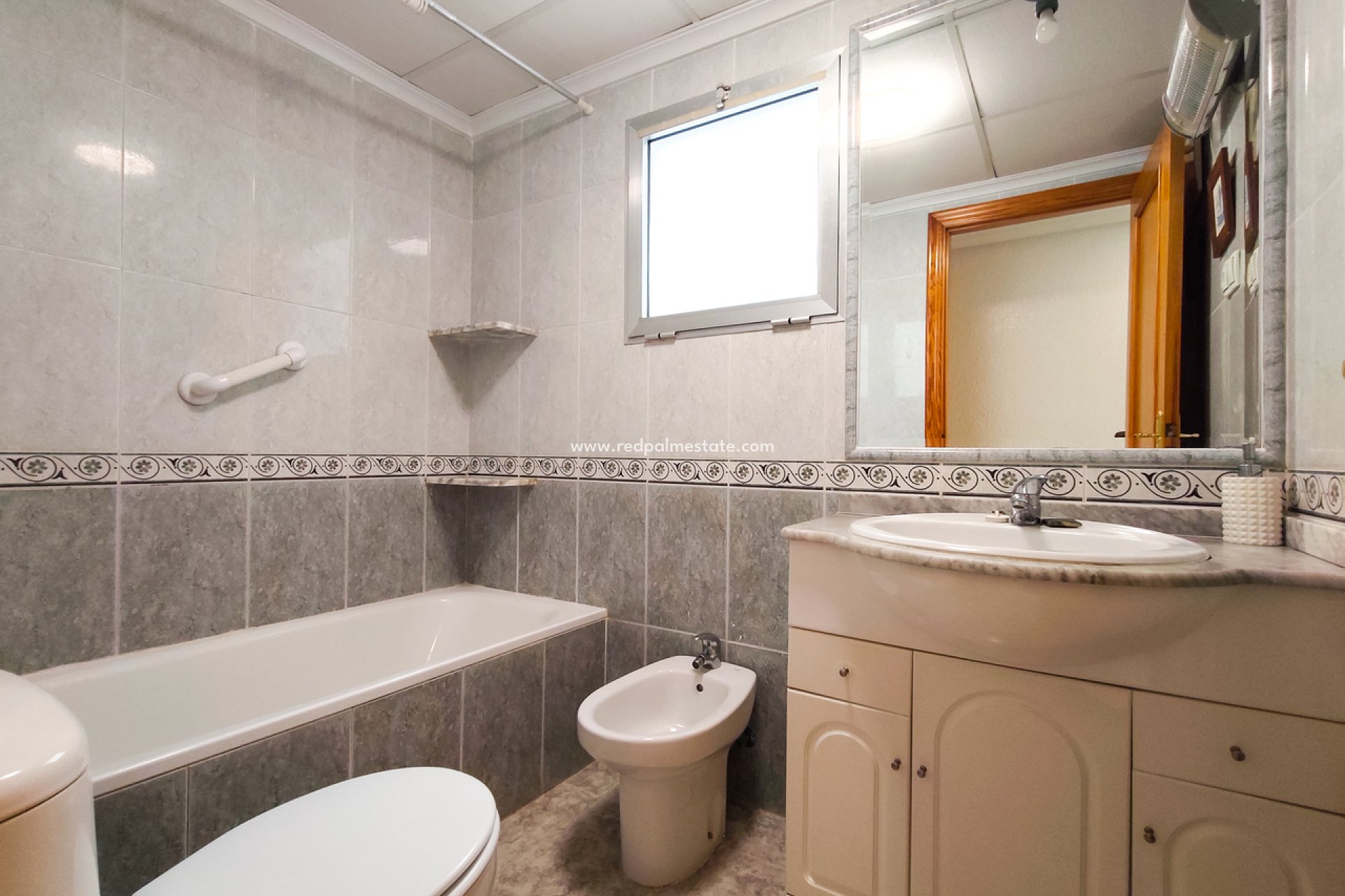 Revente - Appartement -
Guardamar del Segura - Guardamar