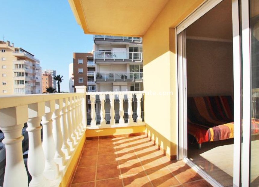 Revente - Appartement -
Guardamar del Segura - Puerto Deportivo