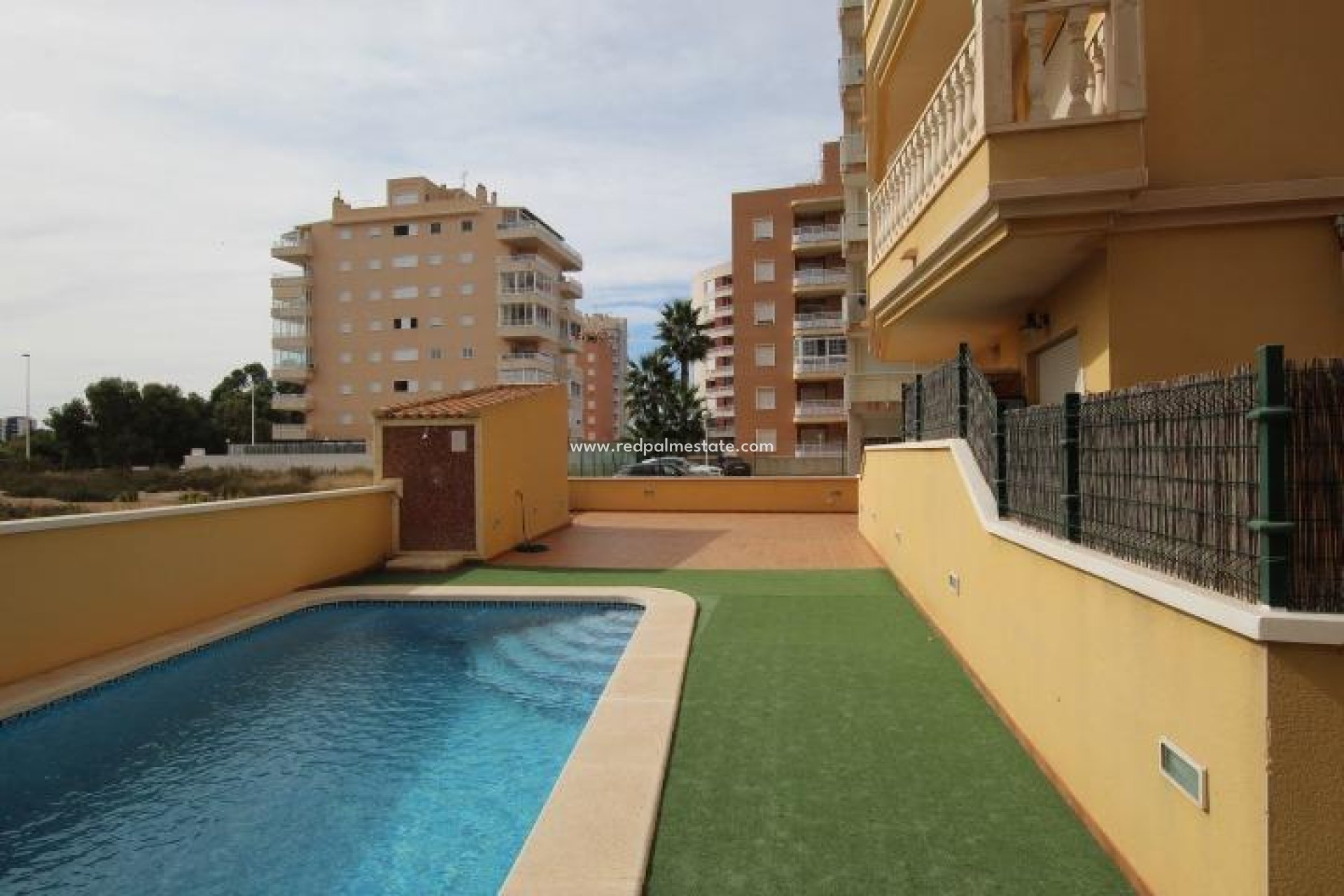 Revente - Appartement -
Guardamar del Segura - Puerto Deportivo