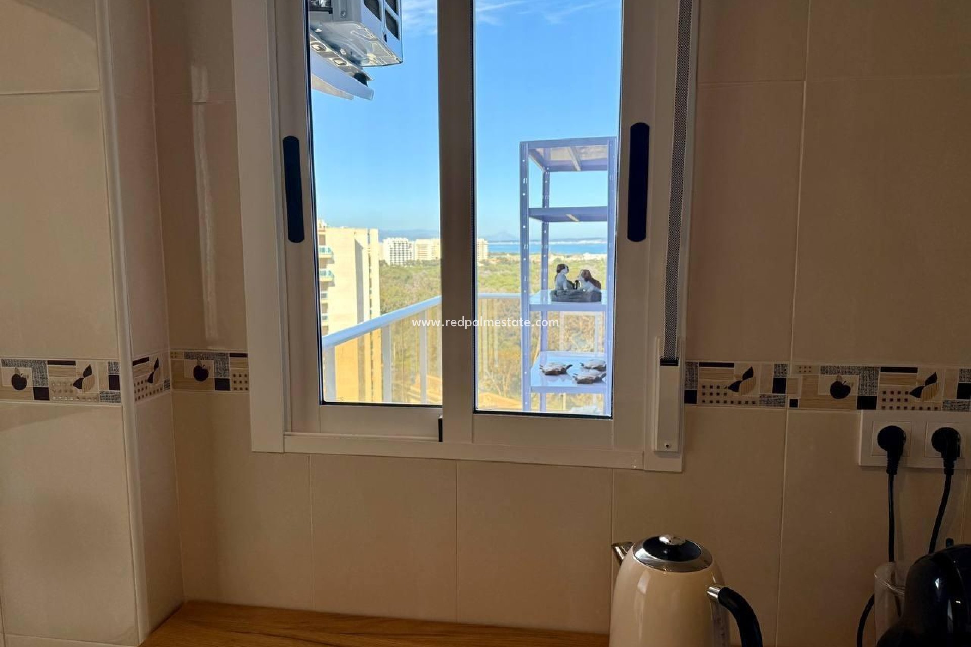 Revente - Appartement -
Guardamar del Segura - Puerto