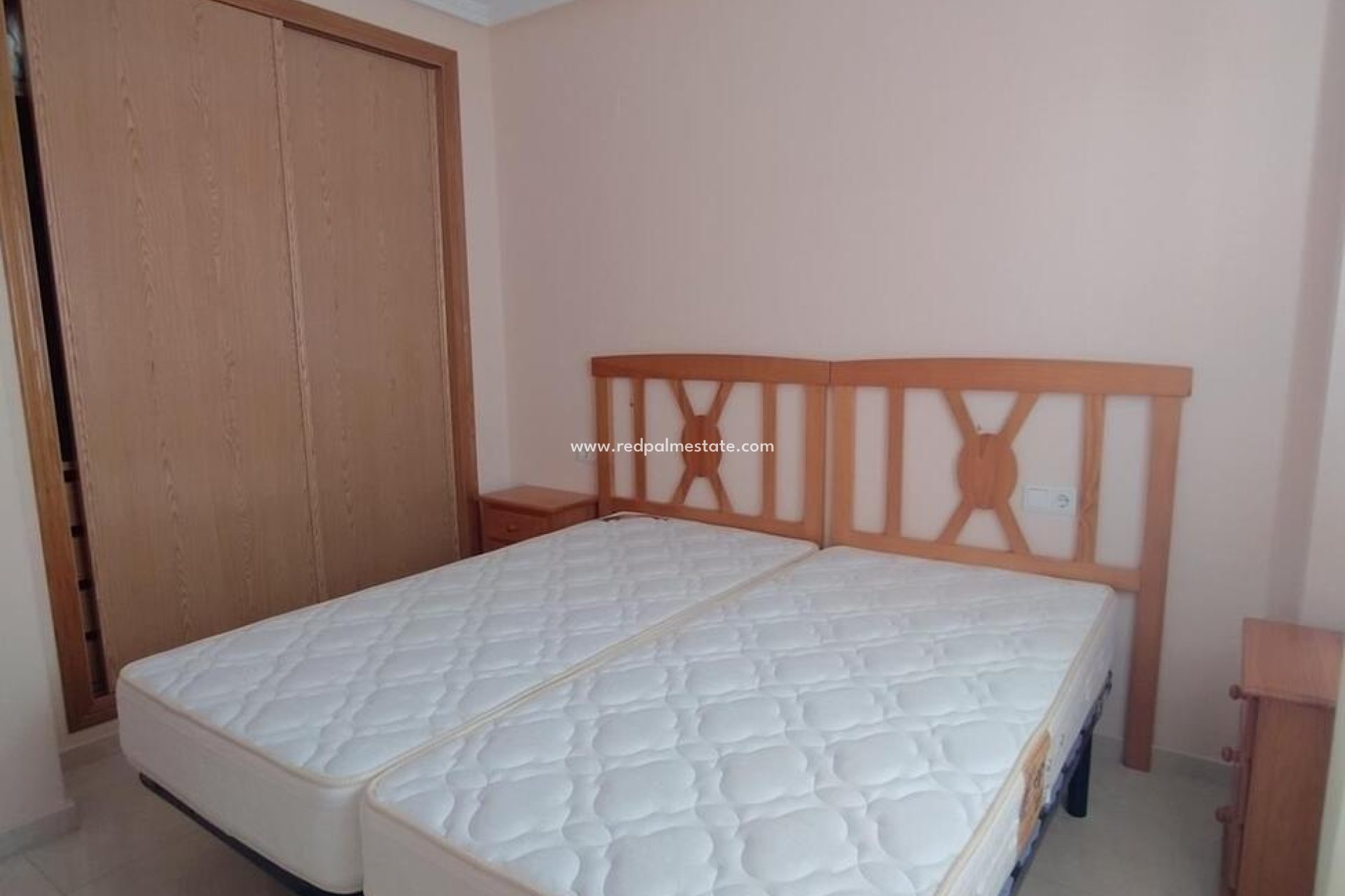 Revente - Appartement -
Guardamar del Segura - Puerto