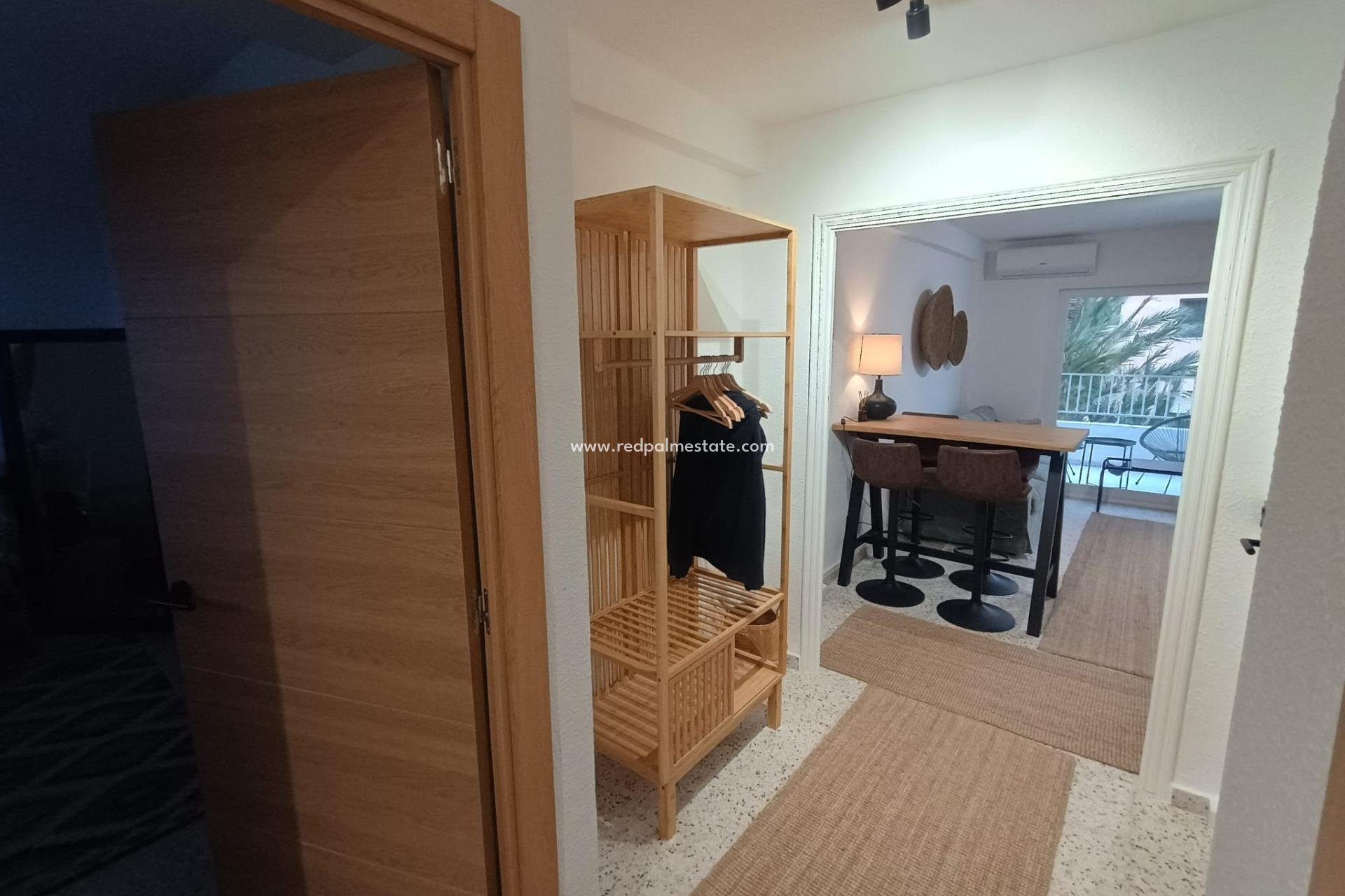 Revente - Appartement -
Guardamar del Segura - Urbanizaciones