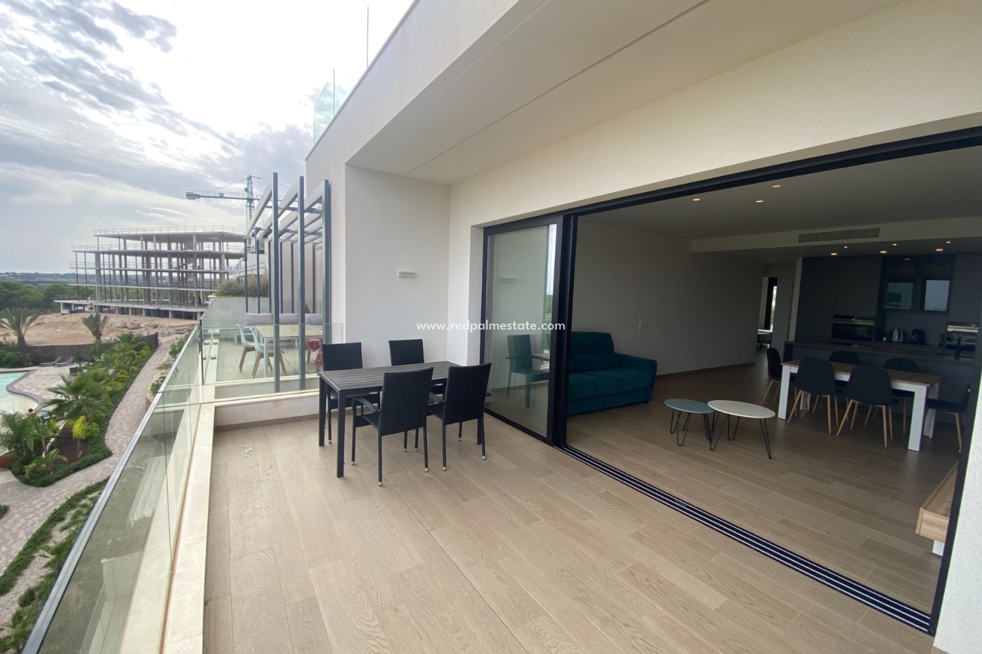 Revente - Appartement -
Las Colinas Golf