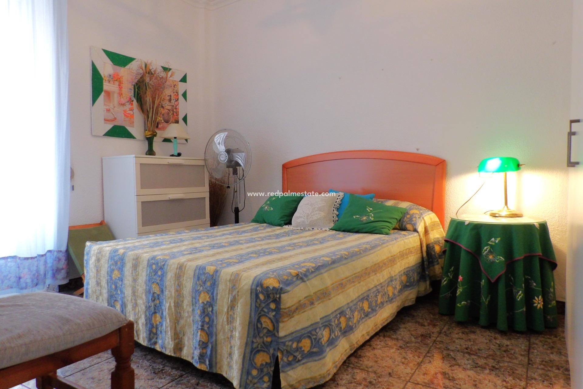 Revente - Appartement -
Lo Pagan - La Puntica