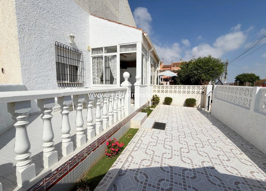 Revente - Appartement -
Los Alczares - Los Alcazares