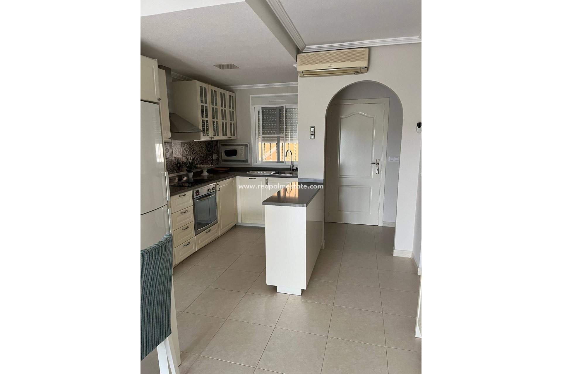 Revente - Appartement -
Los Alczares - Los Alcazares