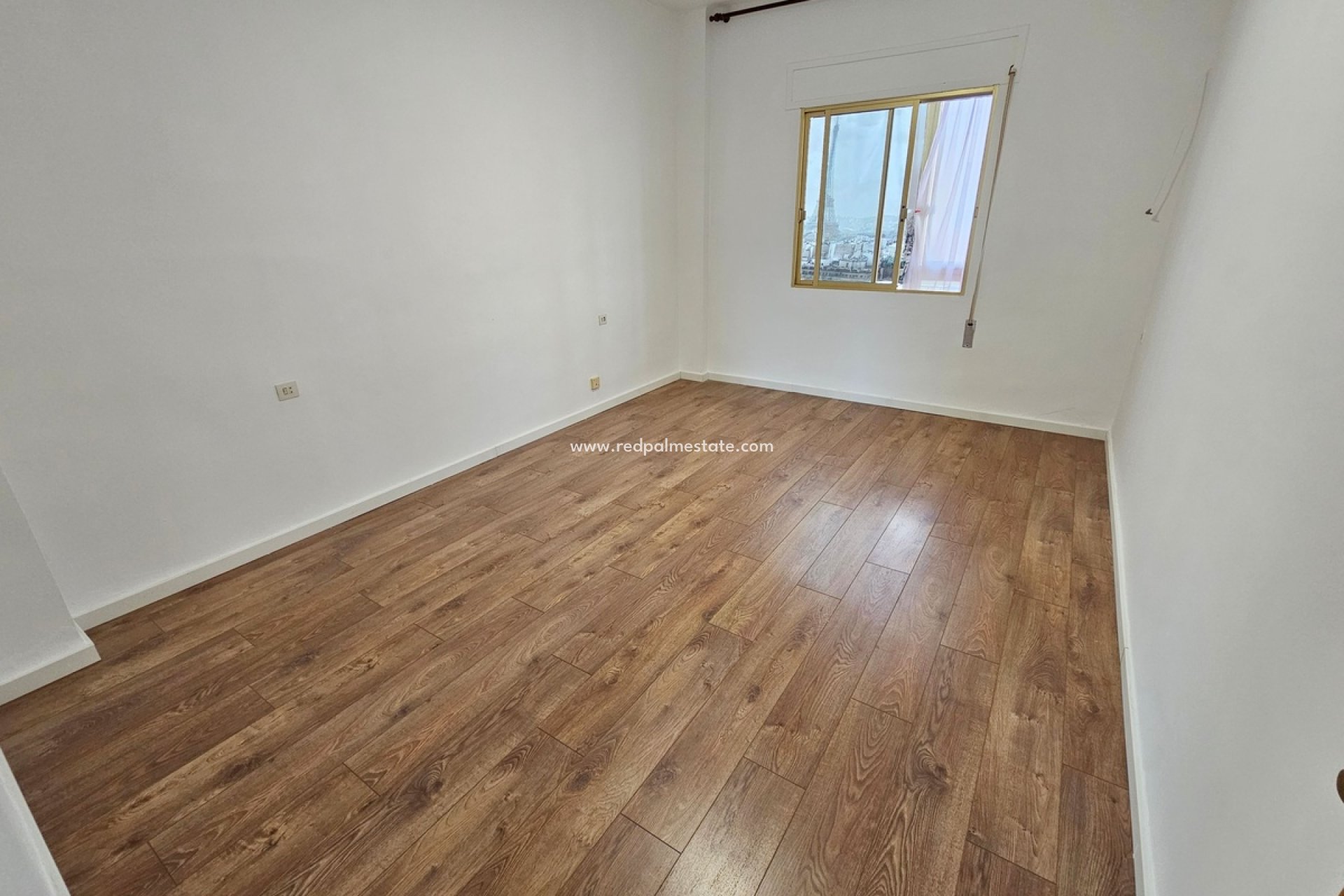 Revente - Appartement -
Los Belones - Inland