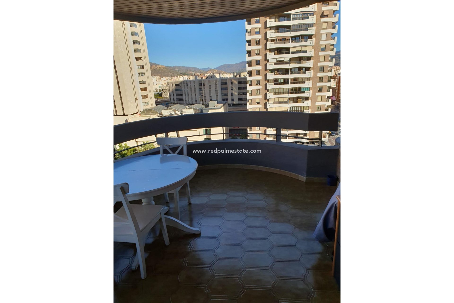 Revente - Appartement -
Málaga - Center