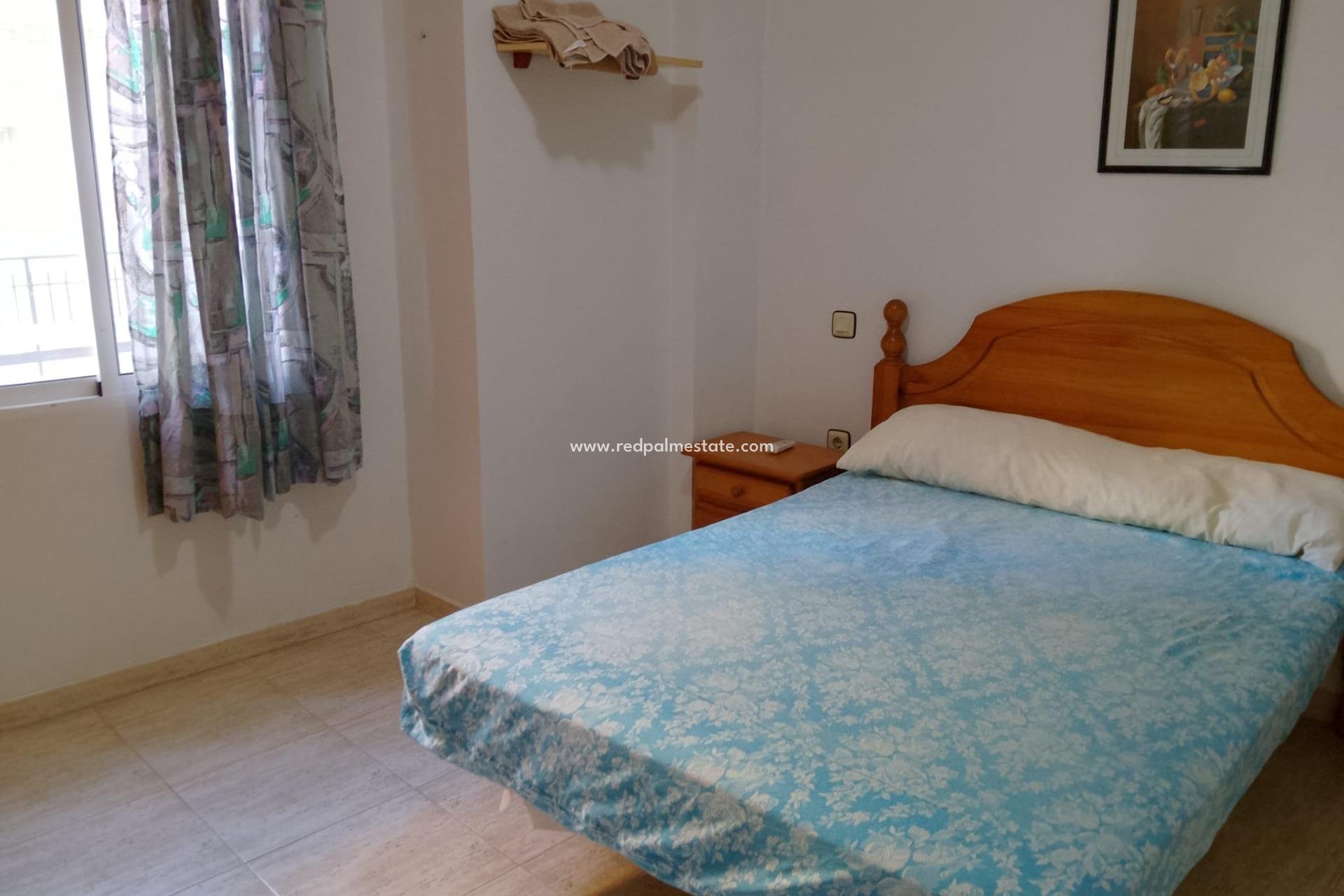 Revente - Appartement -
Mazarron - Paseo