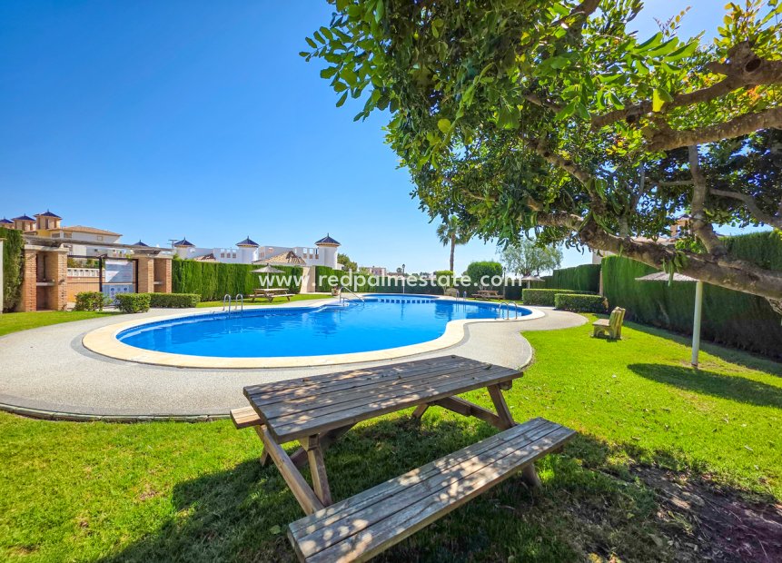 Revente - Appartement -
Orihuela Costa - Cabo Roig