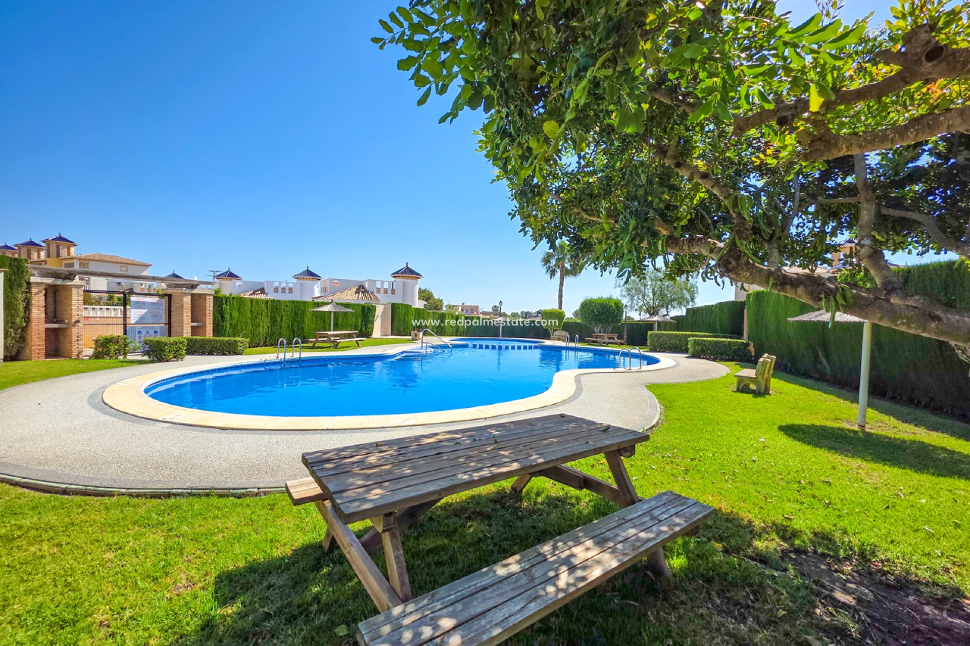 Revente - Appartement -
Orihuela Costa - Cabo Roig