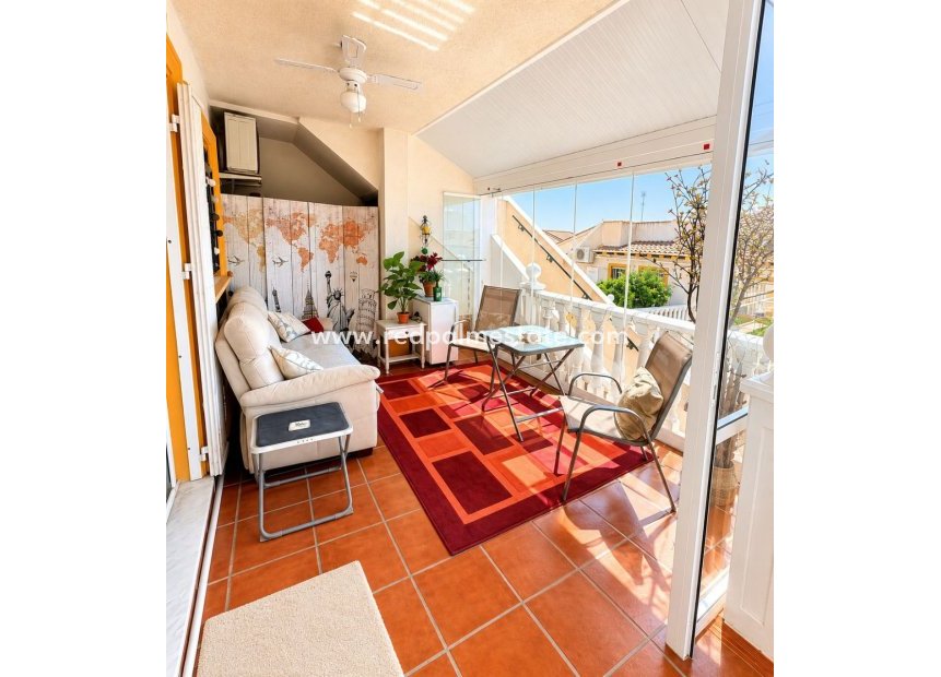 Revente - Appartement -
Orihuela Costa - Cabo Roig