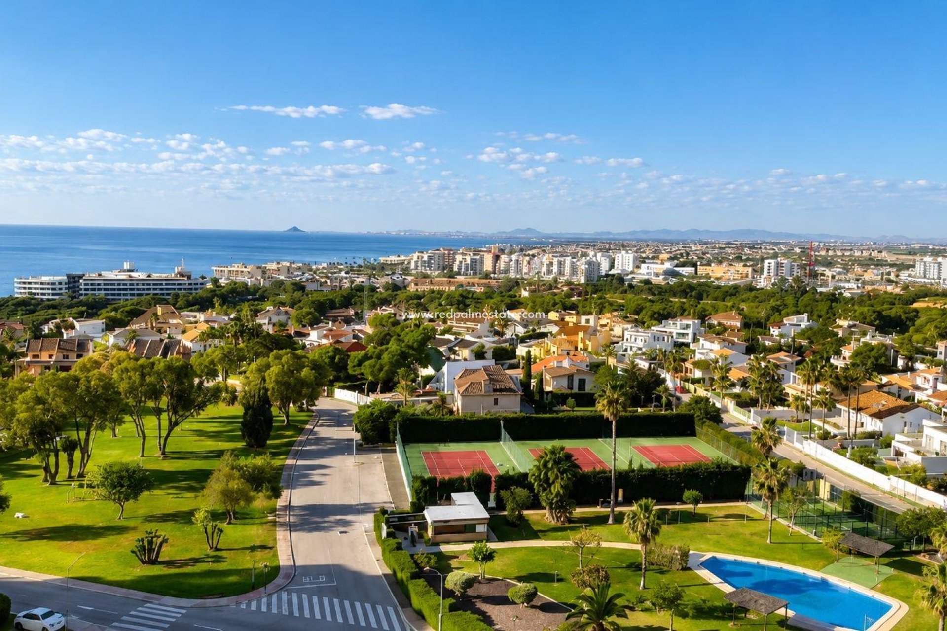 Revente - Appartement -
Orihuela Costa - Campoamor