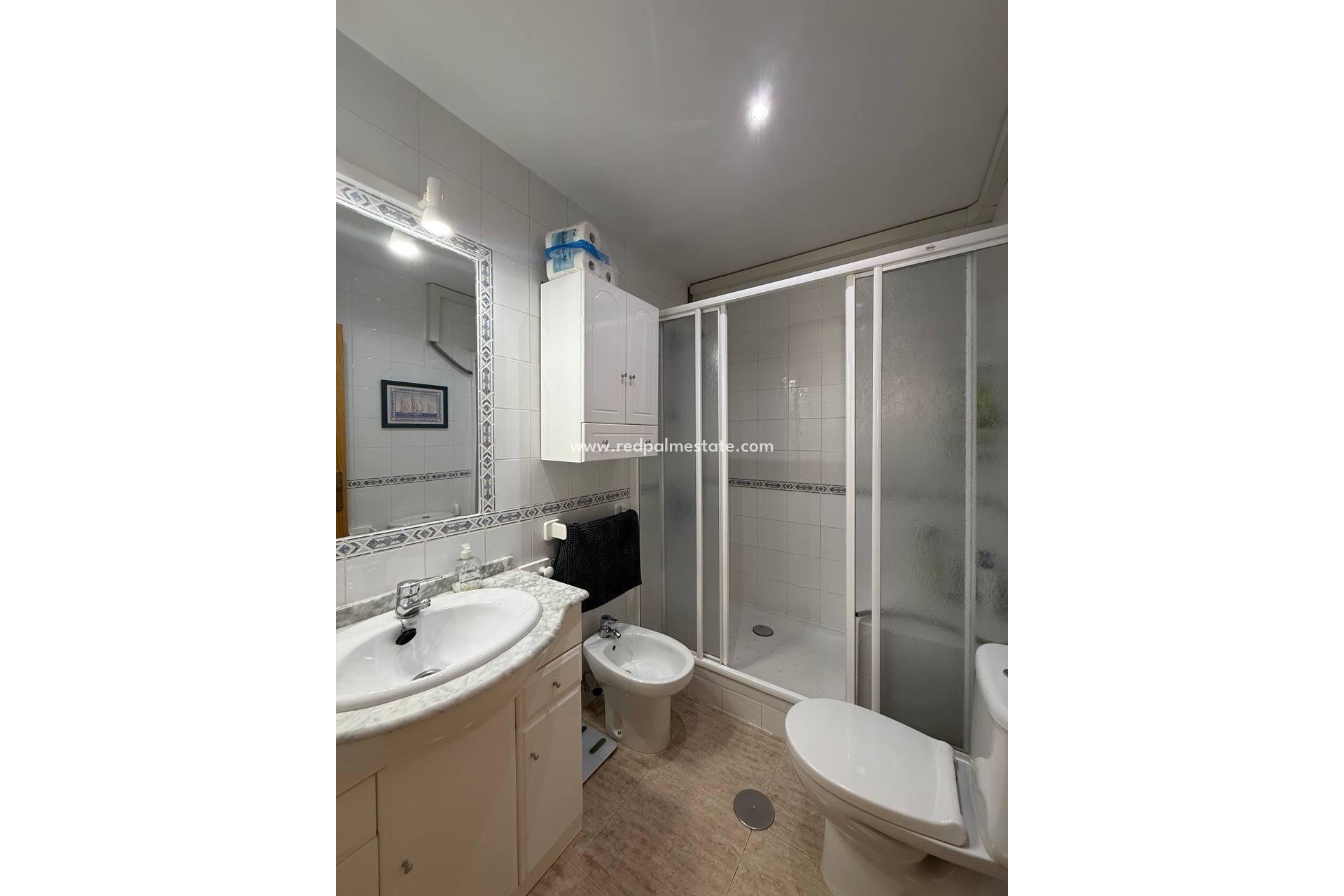Revente - Appartement -
Orihuela Costa - Campoamor