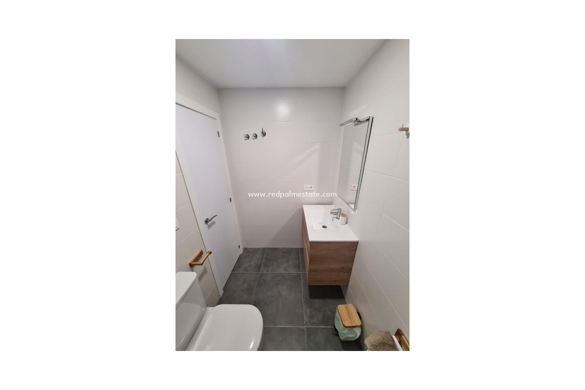 Revente - Appartement -
Orihuela Costa - Campoamor