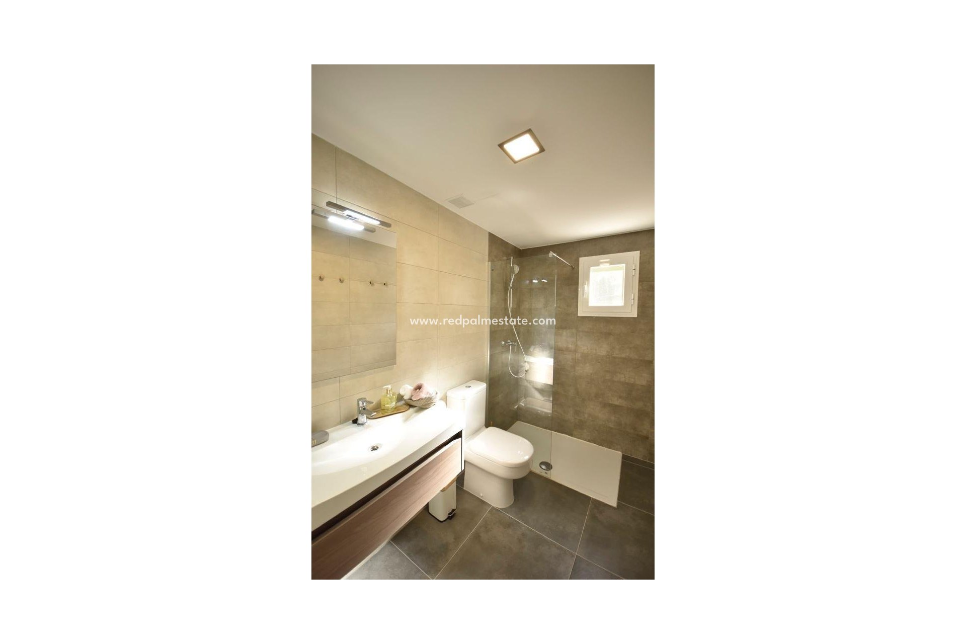 Revente - Appartement -
Orihuela Costa - Campoamor