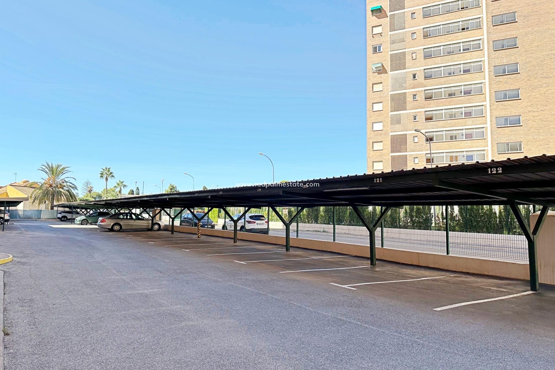 Revente - Appartement -
Orihuela Costa - Campoamor