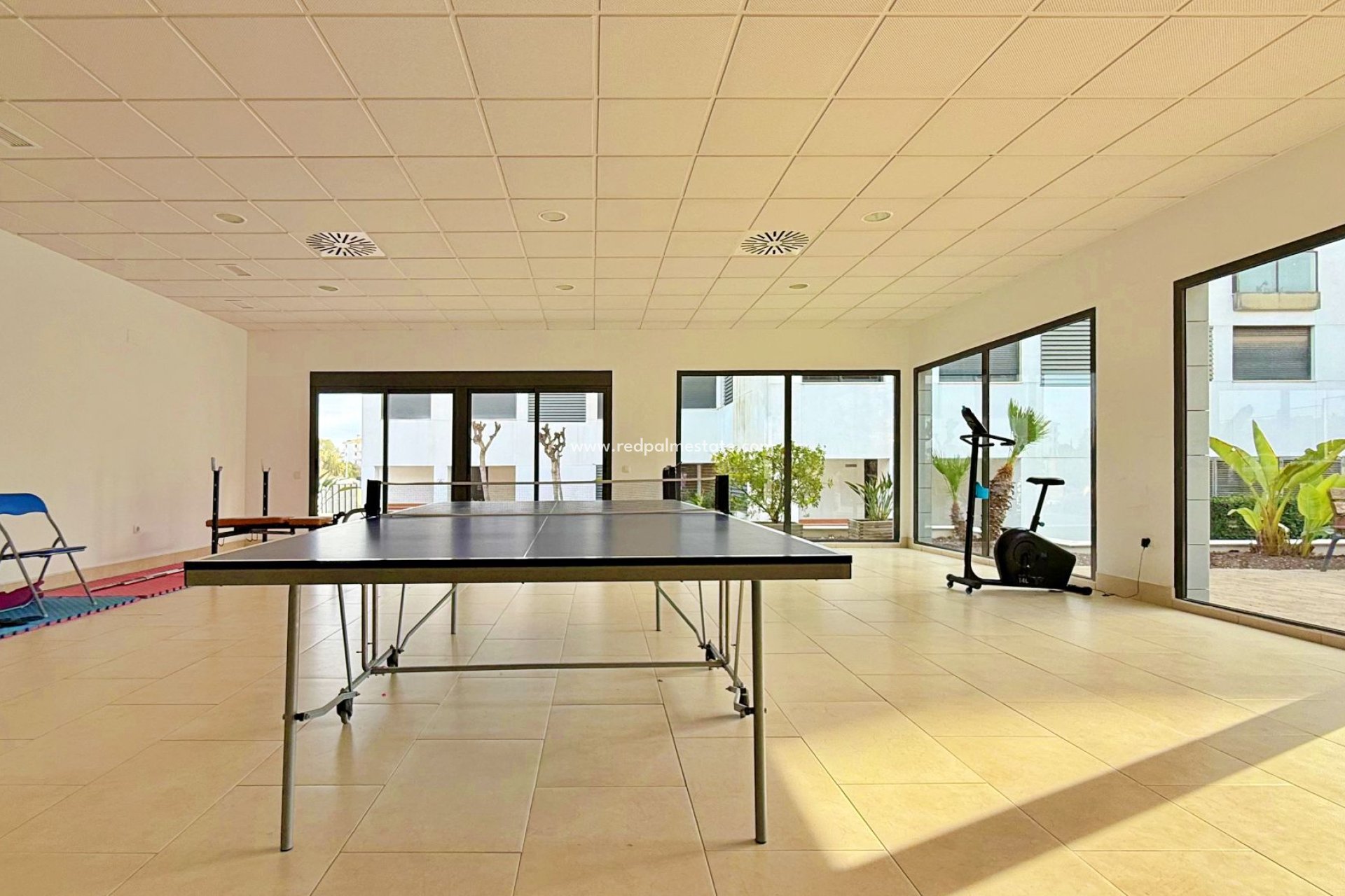 Revente - Appartement -
Orihuela Costa - Campoamor