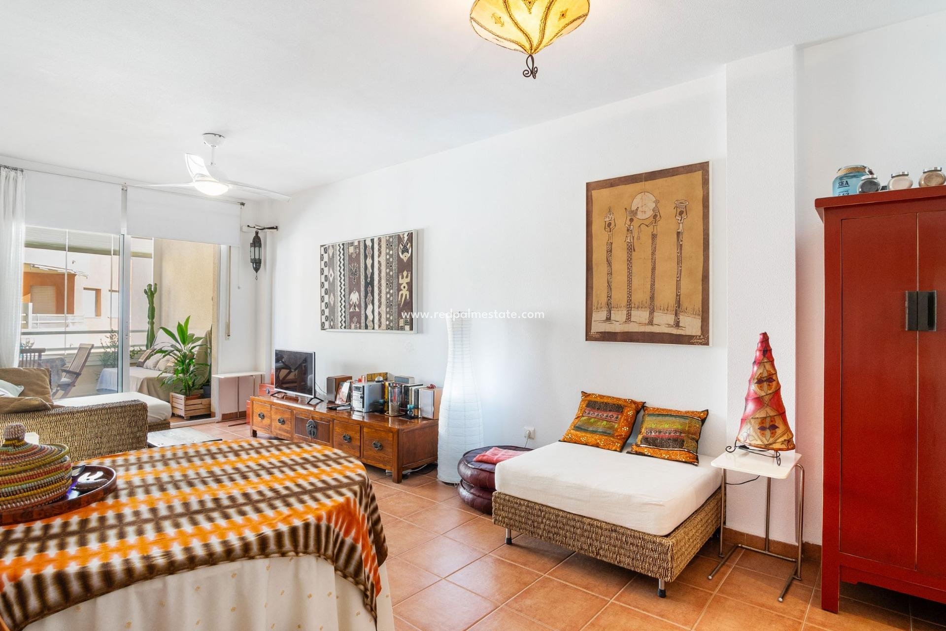 Revente - Appartement -
Orihuela Costa - Campoamor