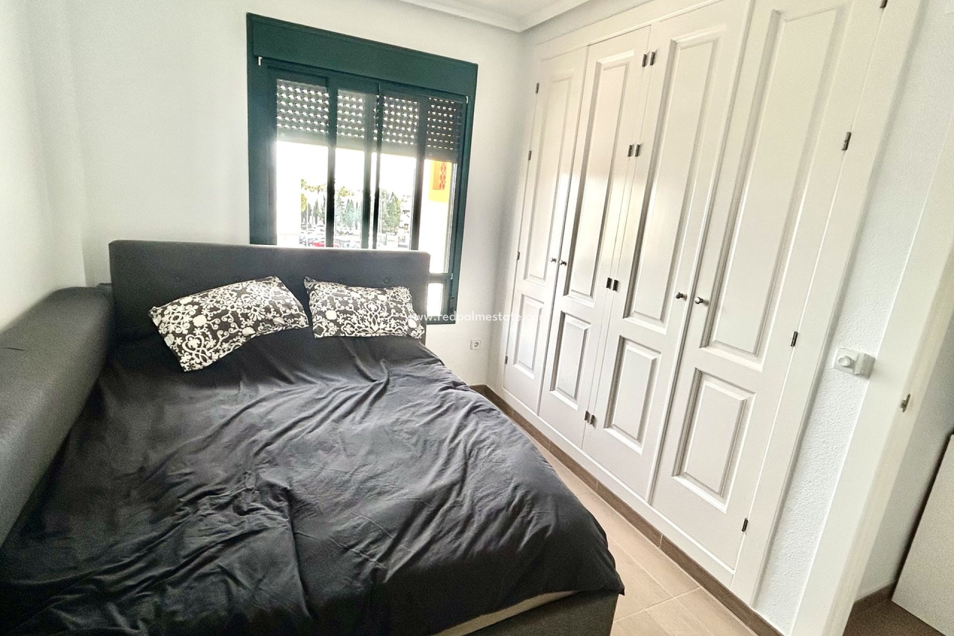 Revente - Appartement -
Orihuela Costa - Campoamor