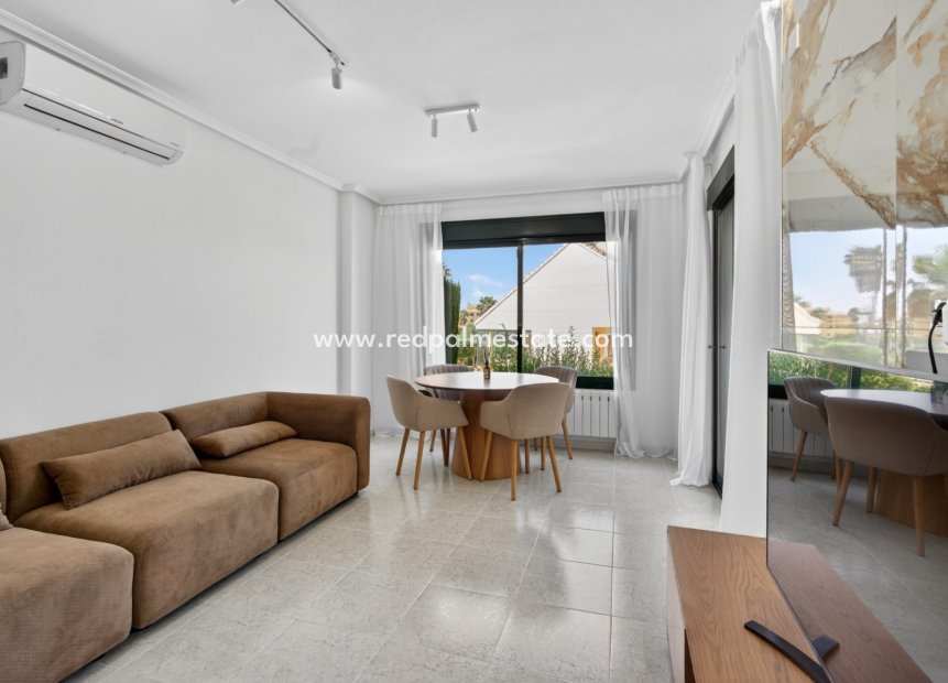 Revente - Appartement -
Orihuela Costa - Campoamor