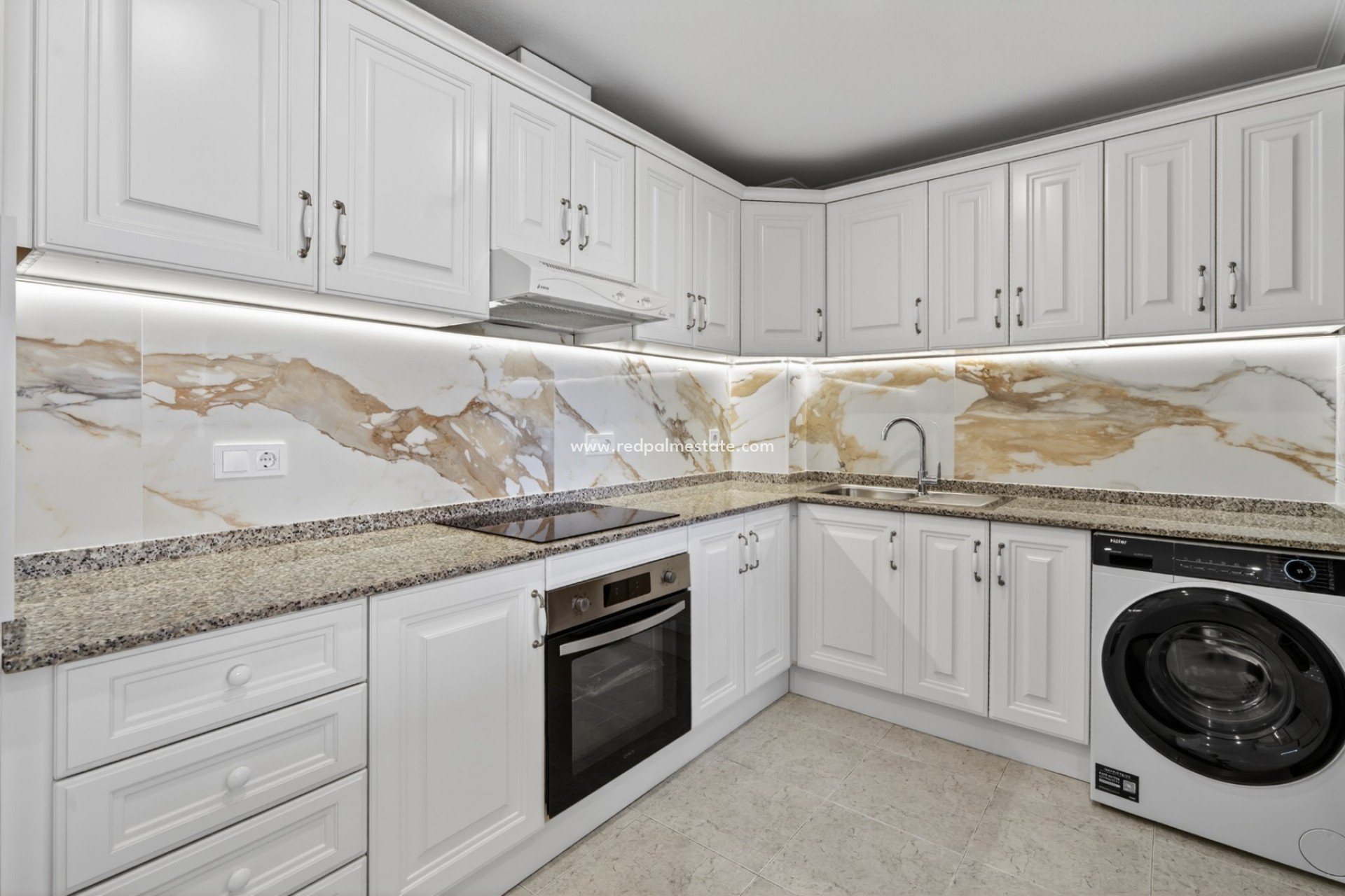 Revente - Appartement -
Orihuela Costa - Campoamor