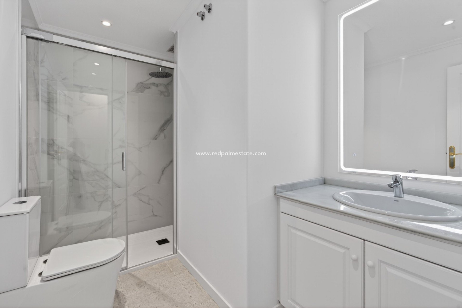 Revente - Appartement -
Orihuela Costa - Campoamor