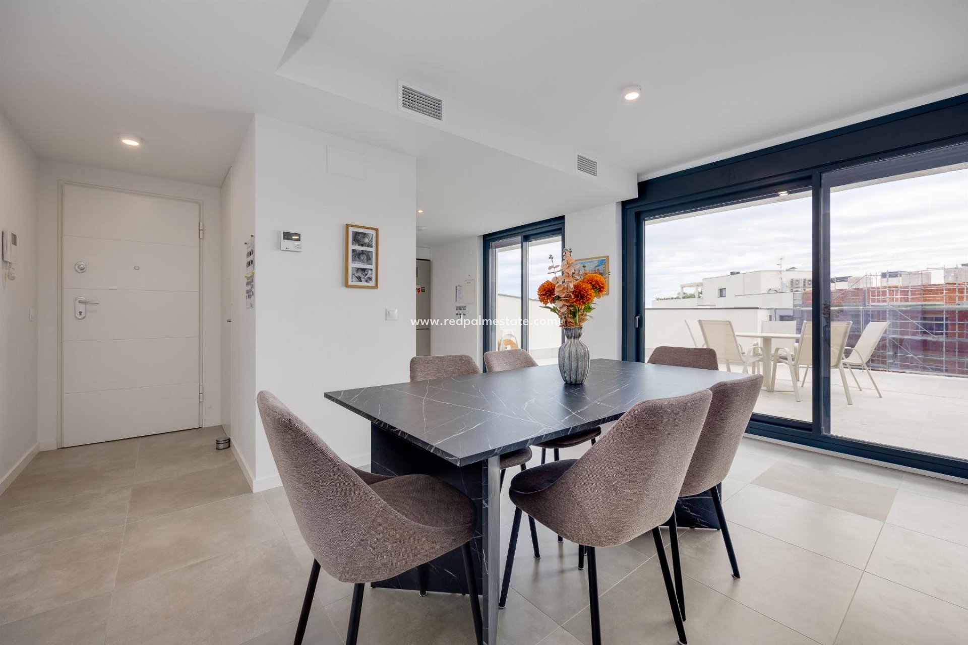 Revente - Appartement -
Orihuela Costa - Campoamor