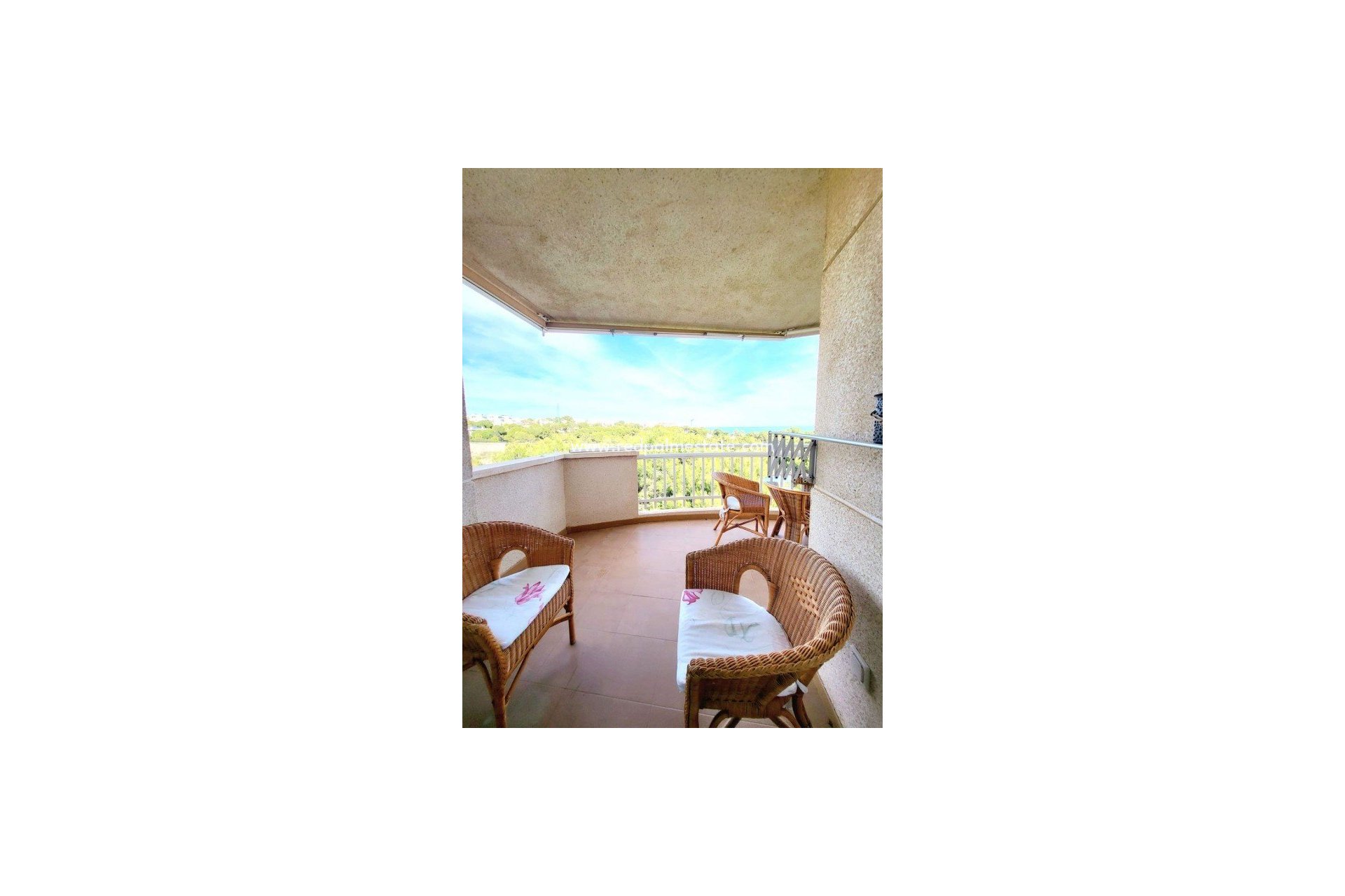 Revente - Appartement -
Orihuela Costa - Dehesa de campoamor