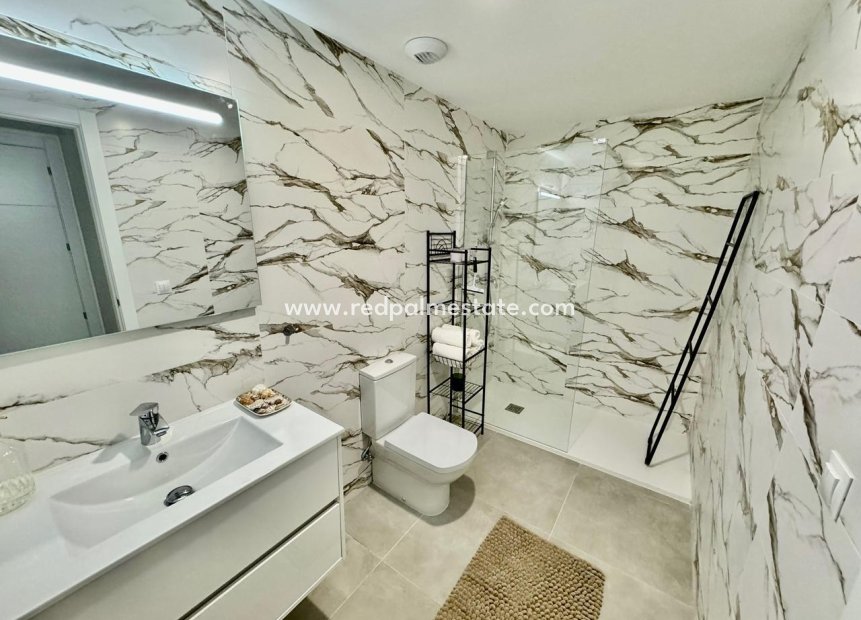 Revente - Appartement -
Orihuela Costa - Dehesa de campoamor